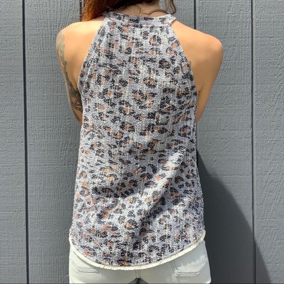Sold! W5 Faded leopard high neck tank Sz S - Picture 4 of 4
